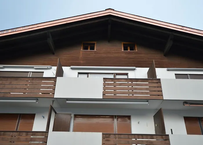 Urschein In Laax-murschetg Appartement Laax