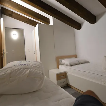 Apartment Urschein In Laax-murschetg